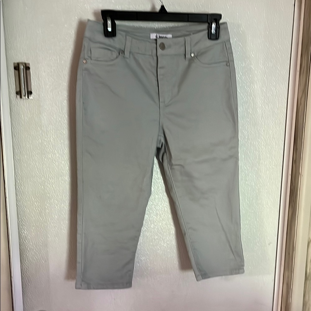 d. jeans Light Blue Capris Size 6